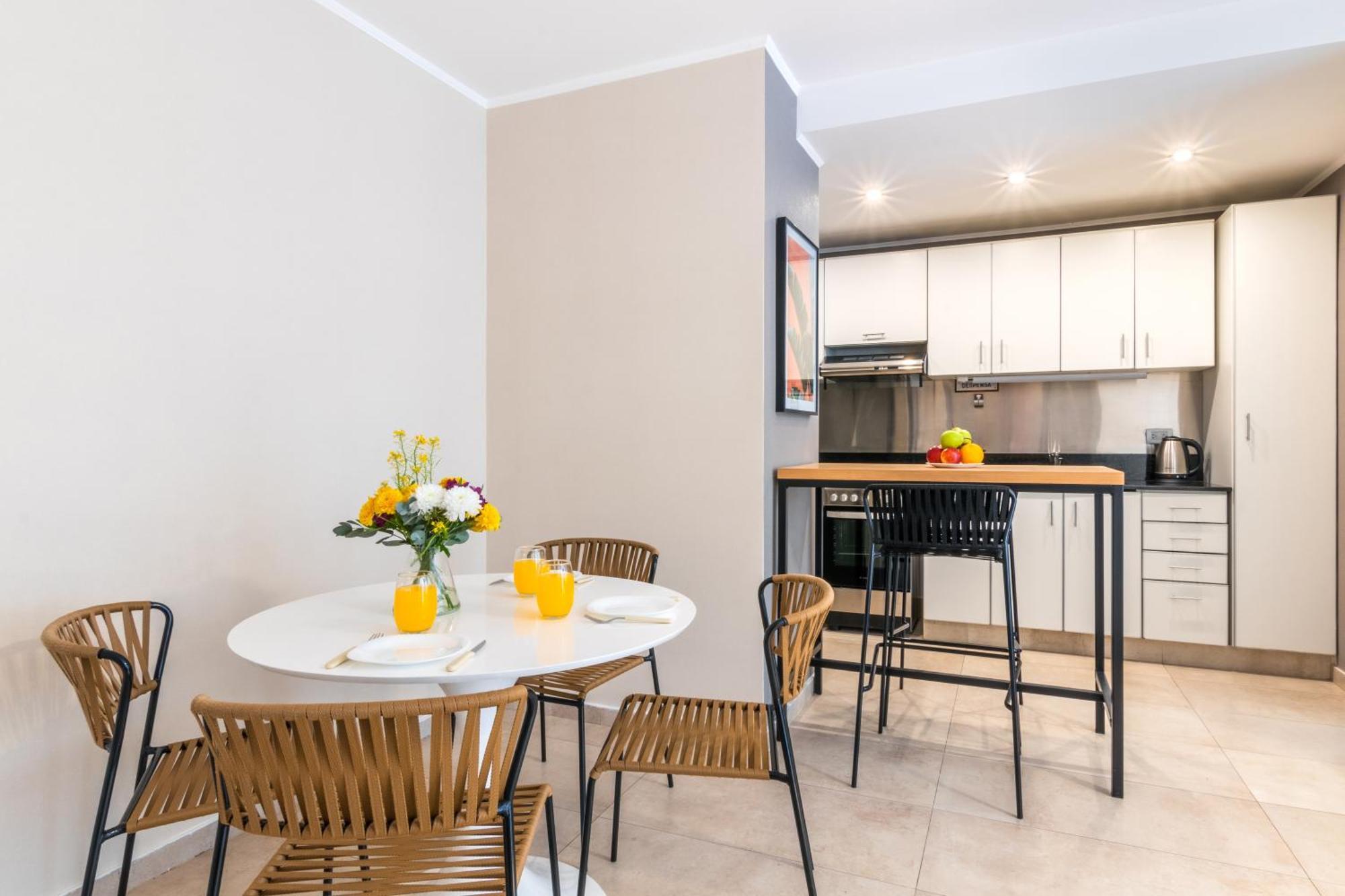 Modern Apartments In Puerto Madero Buenos Aires Room photo